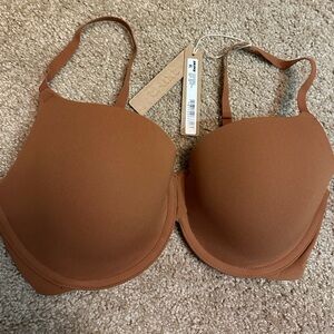 NWT SKIMS Fits Everybody T-Shirt Demi Bra in Bronze 34D